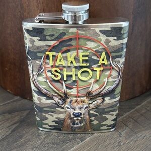 FLASK Take A Shot camo, buck logo, stainless steel,screw flap top, 8 ounce